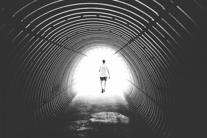 TUNNEL